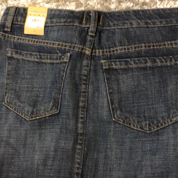 G.H. Bass & Co Denim Skirt (NWT) - Picture 6 of 6